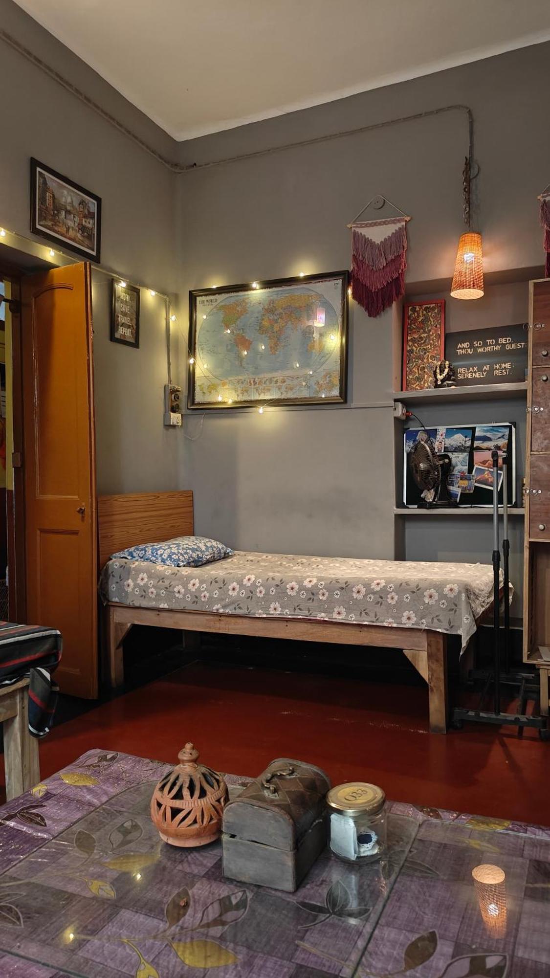 Calcutta Backpackers Homestay- For Travellers And Backpackers Номер фото